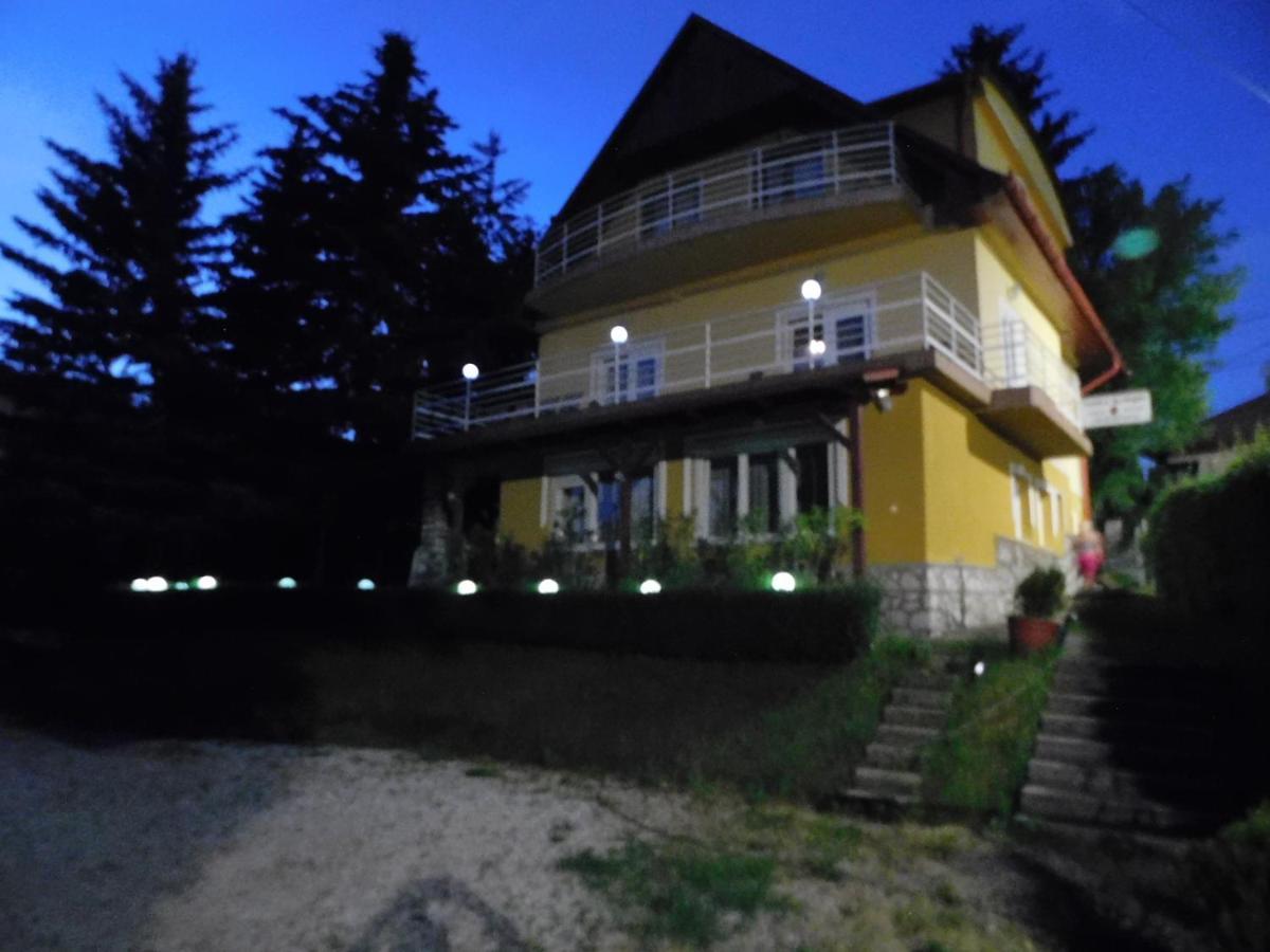 Szamoca Vendeghaz Hotel Miskolc Ngoại thất bức ảnh